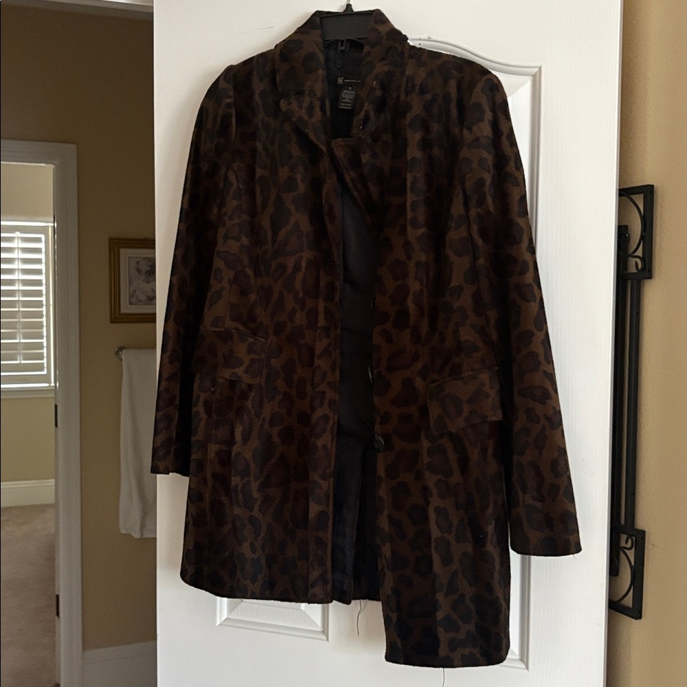 Coat - Picture 2 of 3